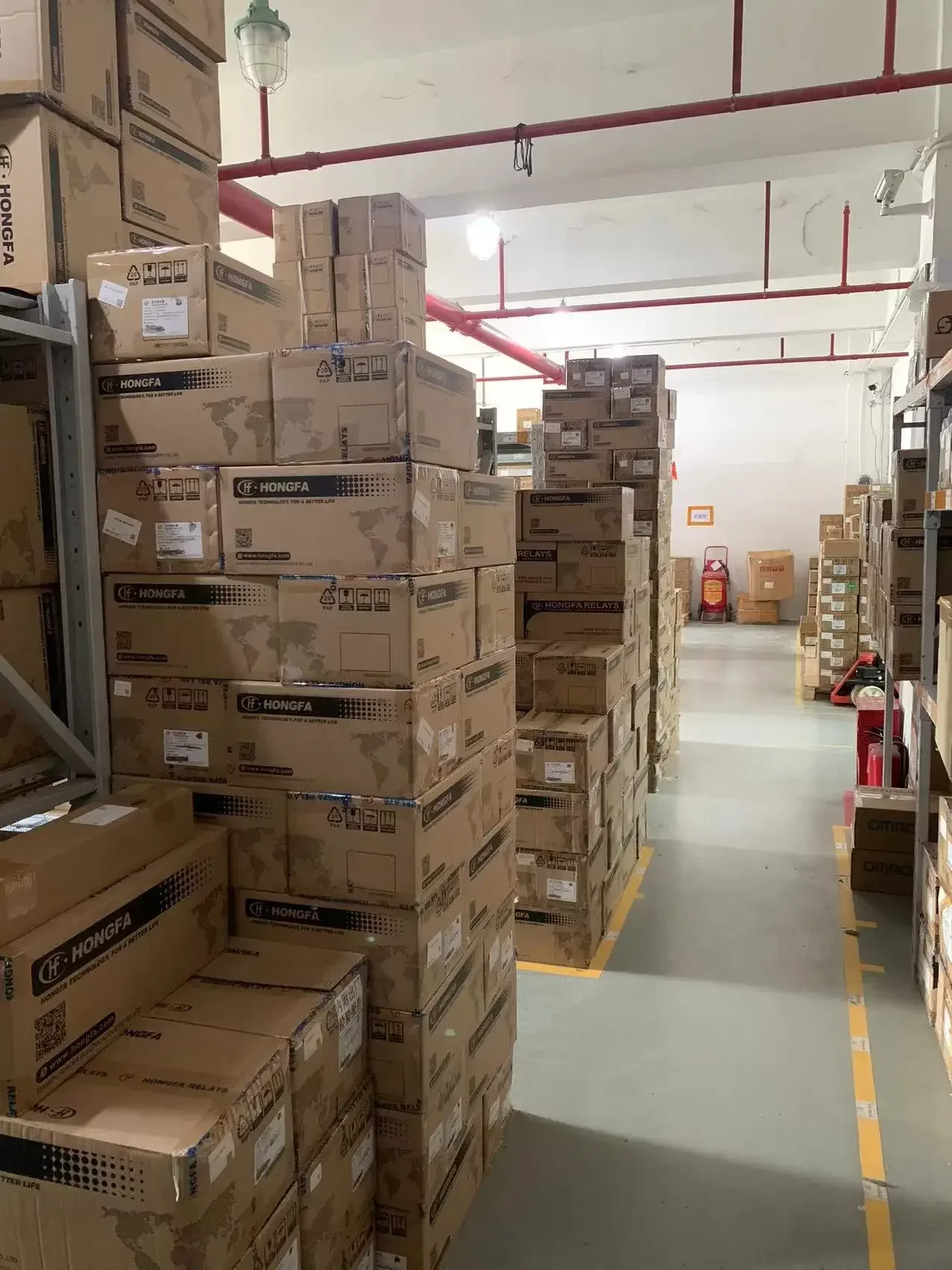 25 шт. магнитное реле с защелкой HFD2-003-S-L2-D HFD2-005-S-L2-D HFD2-005-M-L2 HFD2-012-M-L2 HFD2-024-M-L2 10pin 2A 1A 5V