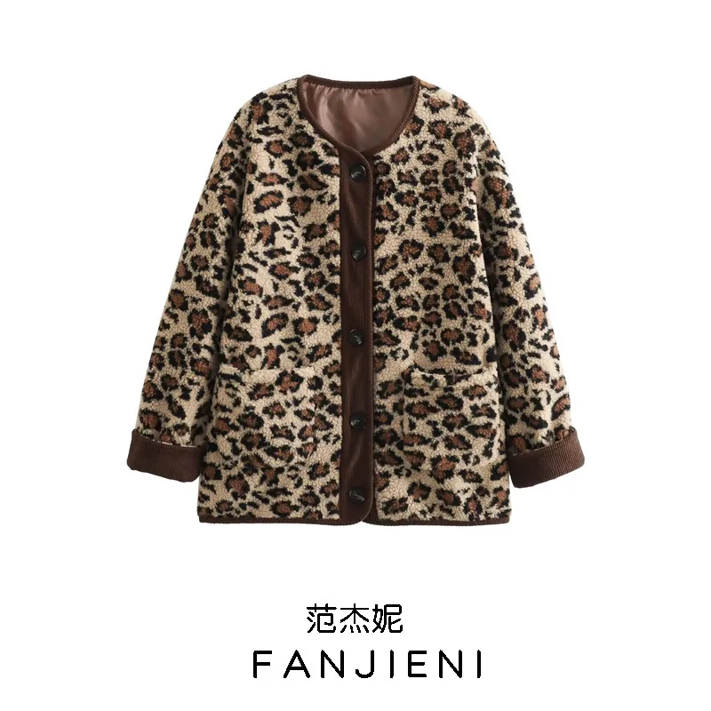 Женская мода с леопардовым принтом из овечьей шерсти v-образным вырезом