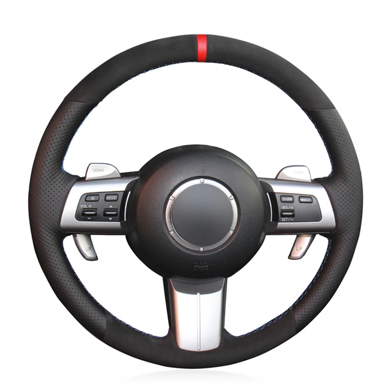 

Черная замша, красный маркер, фотосессия Mazda 2009-2013, фотосессия 2009-2013