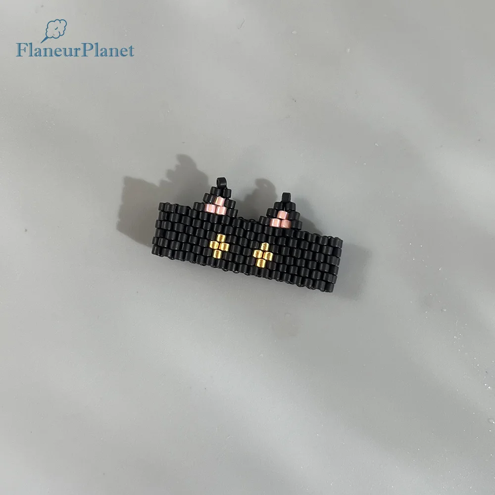 Черное кольцо с кошкой на Хэллоуин