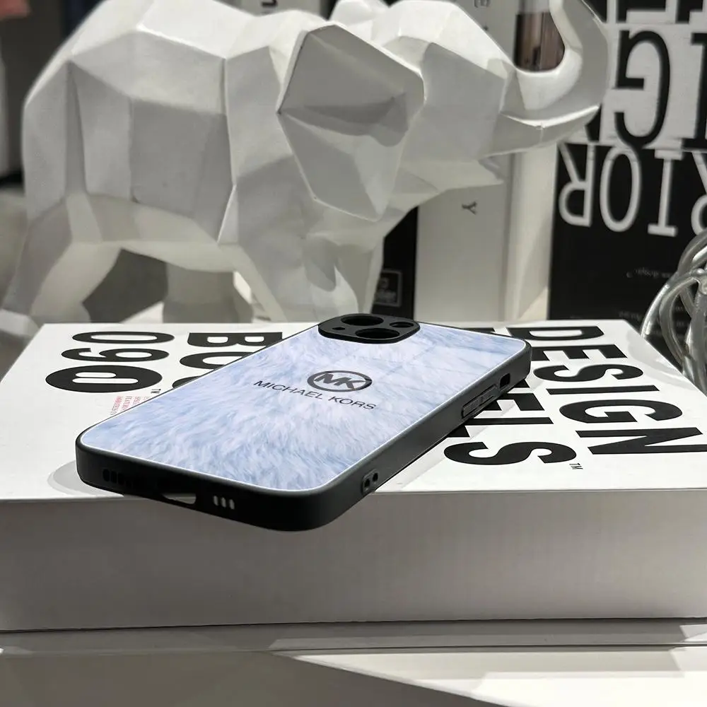 Фото Чехол M-Michael Kors M-K из закаленного стекла для iPhone 16 Pro Max, 14, 12, 17 Pro, Air 15, 16 Plus, 13 Pro Max №3