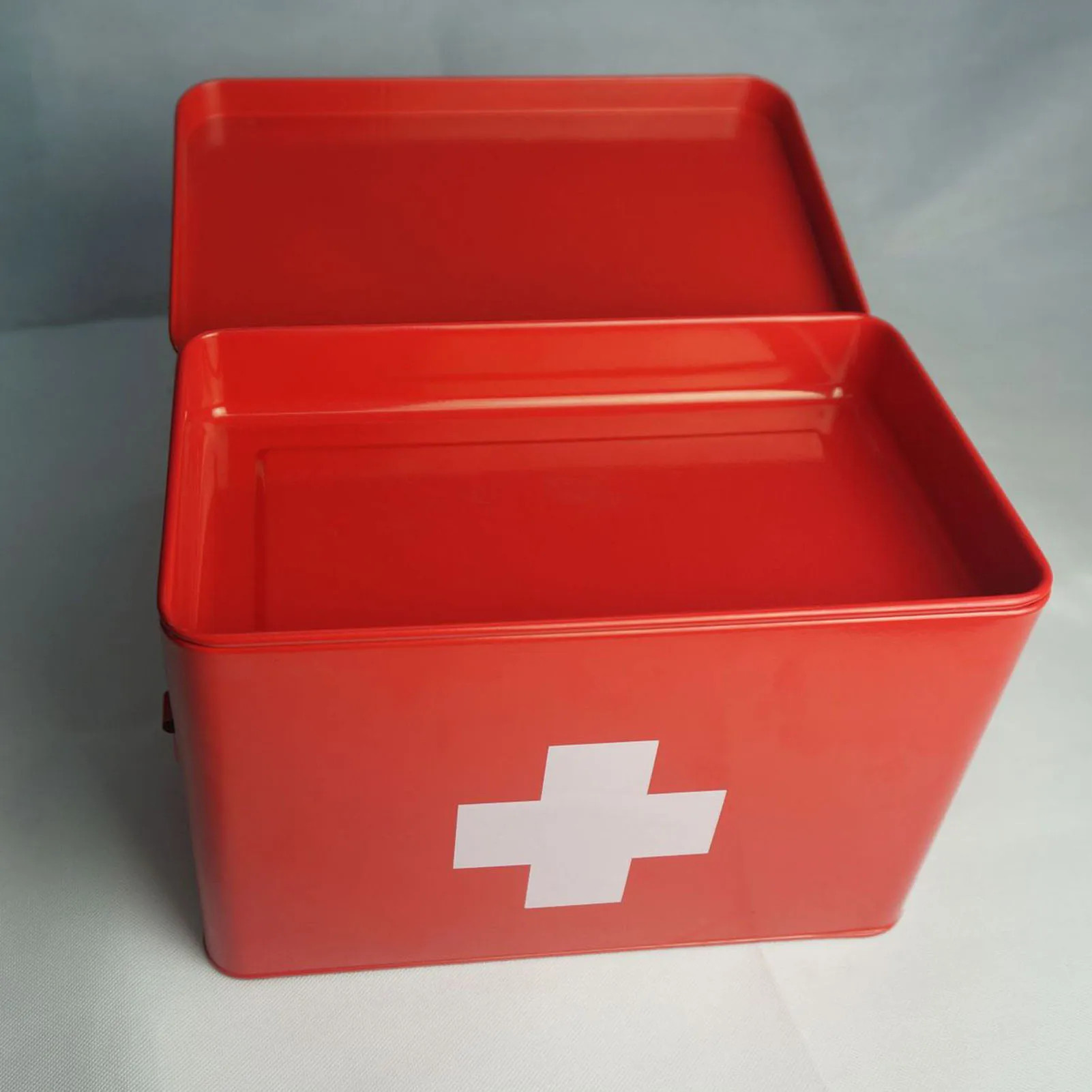 

First-aid Kit Metal First Aid Box Kit With Large Space Survival Medicine Storage Box Portable Handle Waterproof Dust-Resistant