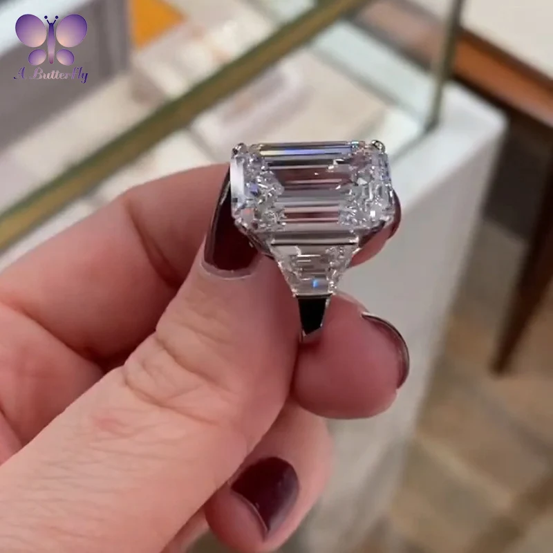 

A Butterfly Luxury 925 Sterling Silver Emerald Cut Ring Very Shiny SONA Simulated Diamond Party Fine Jewelry Gift Wholesale