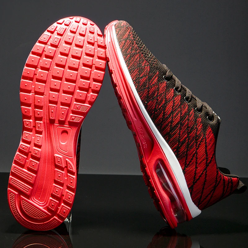 Кроссовки унисекс с красной подошвой на воздушной подушке весна 2022 |