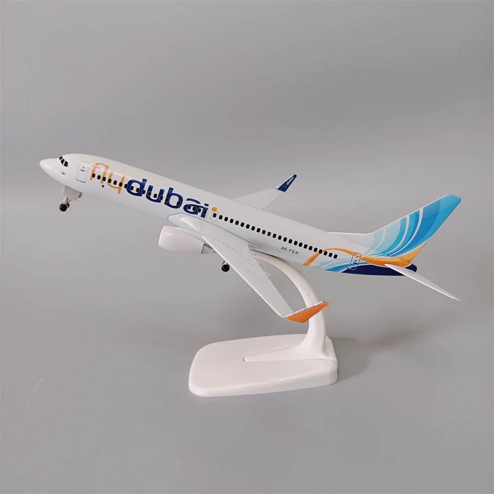 

20cm Alloy Metal UAE Air Fly Dubai Airlines B737 Diecast Airplane Model Dubai Boeing 737 Airways Plane Model Aircraft w Wheels