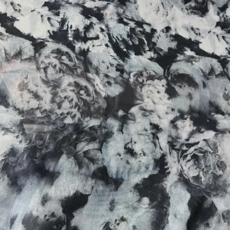 

Spring and Summer Classical Beauty Black Translucent Bottom Color Hazy Petals Printing and Dyeing Chemical Fibers Cloth Shirt
