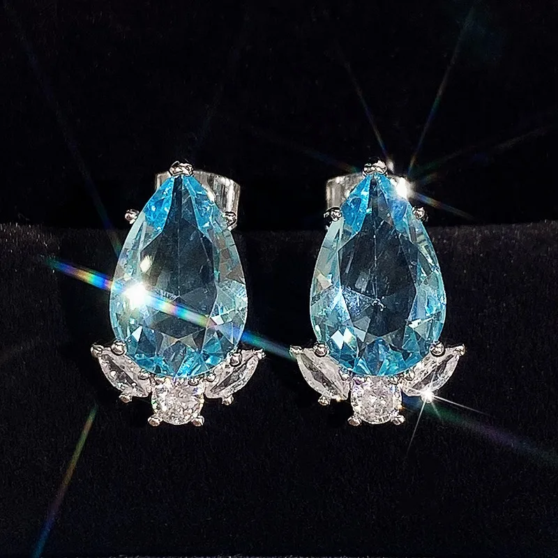 

Роскошные Дизайнерские синие циркониевые серьги для женщин в стиле ретро для вечеринки элегантные женские серьги для пирсинга эффектные ю...