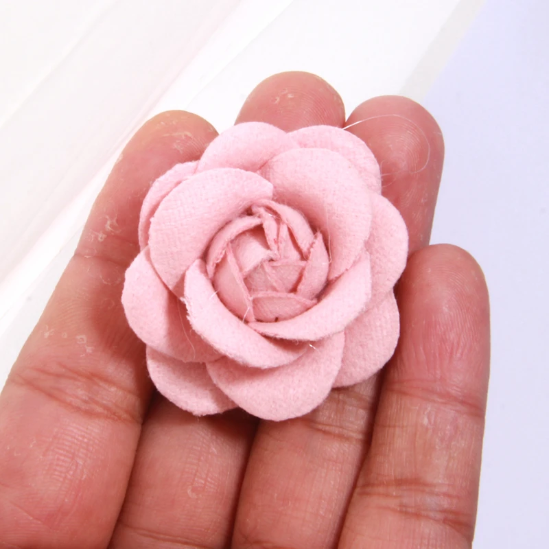 

Искусственные розы из нетканого полотна 5 шт.