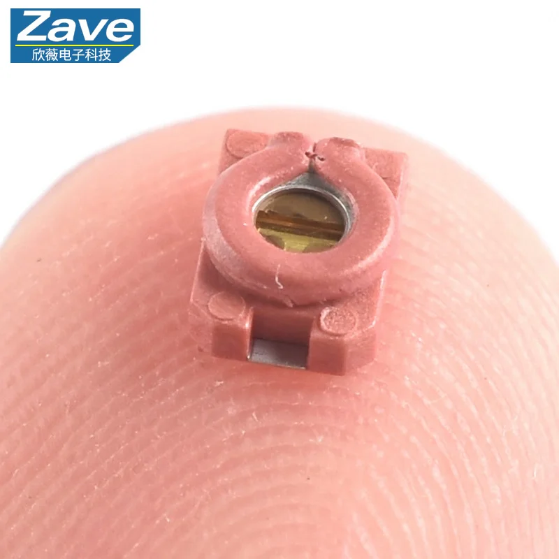 Фото Конденсатор триммера SMD 3*4, конденсатор переменного триммера 3X4 (3P, 6P, 10P, 20P, 30P), немагнитный триммер №4