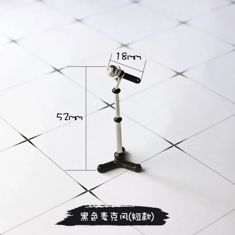 

Миниатюрный металлический микрофон для кукольного домика