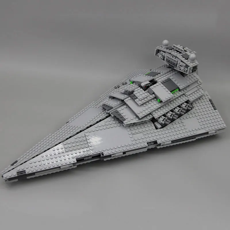 

Famous Movie Series Imperial Star Destroyer Model Building Blocks 1359PCS Brick Toys Kids Birthday Gift Set