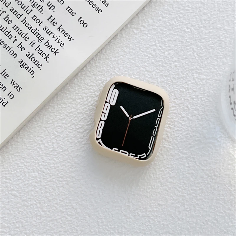 Мягкий силиконовый чехол для Apple Watch 7 41 мм 45