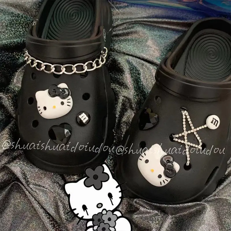 

Sanrio, милые Мультяшные 3D застежки в стиле Хелло Китти из мультфильма «сделай сам», туфли с темными отверстиями, милые искусственные украшени...