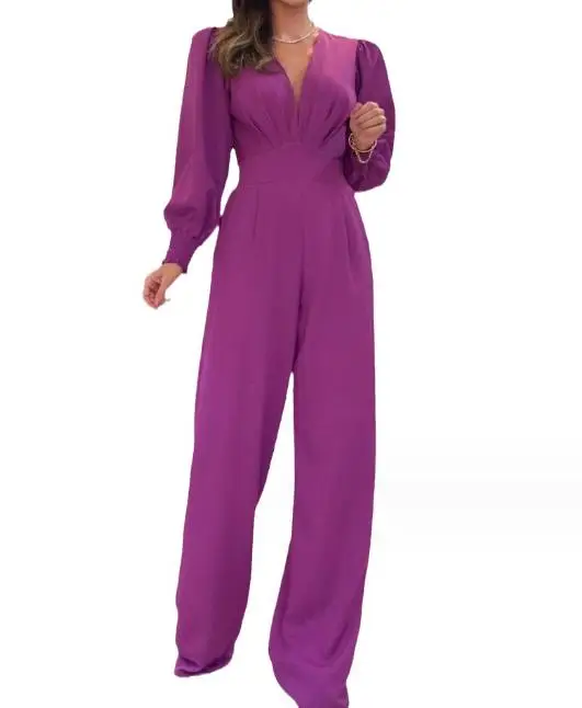 Рисунок 4 - Женский однотонный комбинезон с