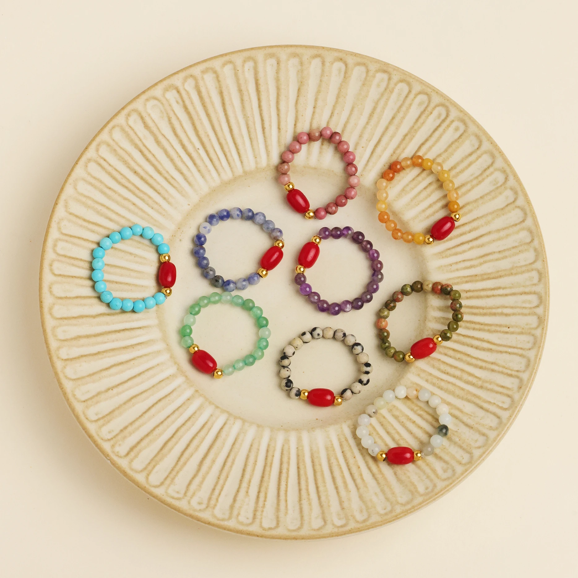 

Bohemia Natural Stone Rings For Women Aesthetic Red Agate Amethyst Pink Crystal Rope Elastic Ring Marriage Jewelry Wholesale