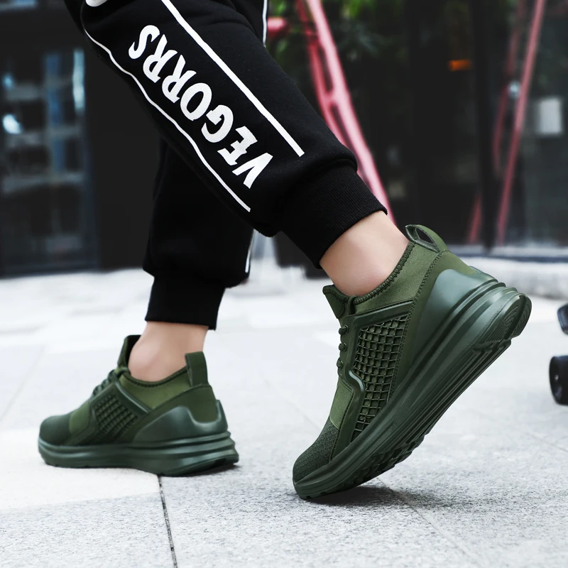 Mens Fashion Outdoor Running Shoes Lightweight Breathable Mesh Casual Multi-sports Sneakers