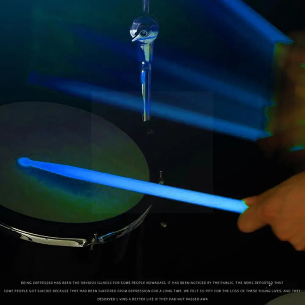 

1 пара 5a светящиеся барабанные палочки 12 светящихся светодиодных джазовых палочек для сцены вечевечерние реквизит флуоресцентный музыкаль...