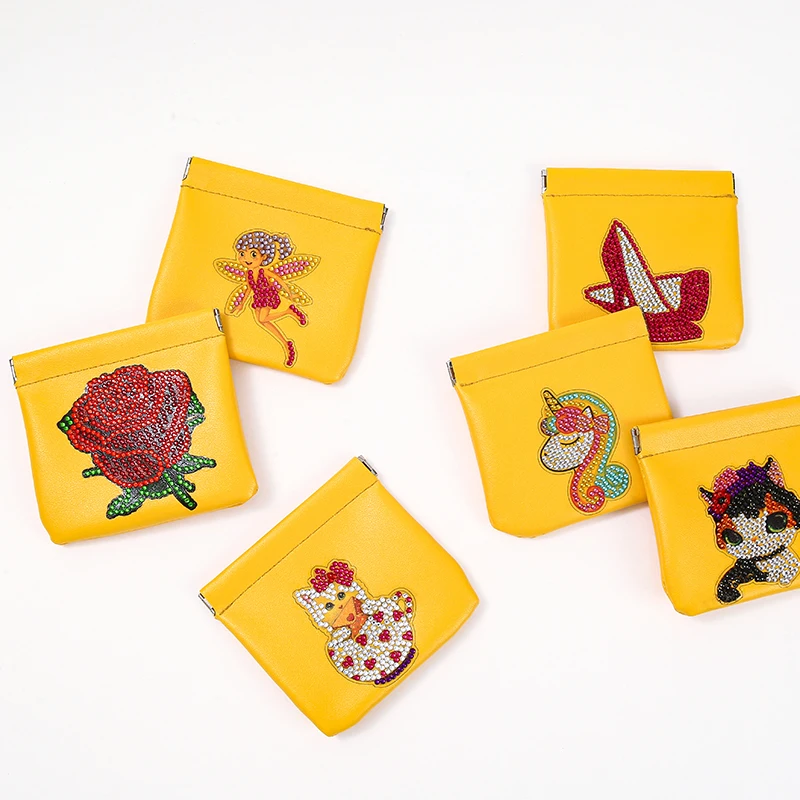 

Женская сумка-клатч «сделай сам», с ремешком на руку