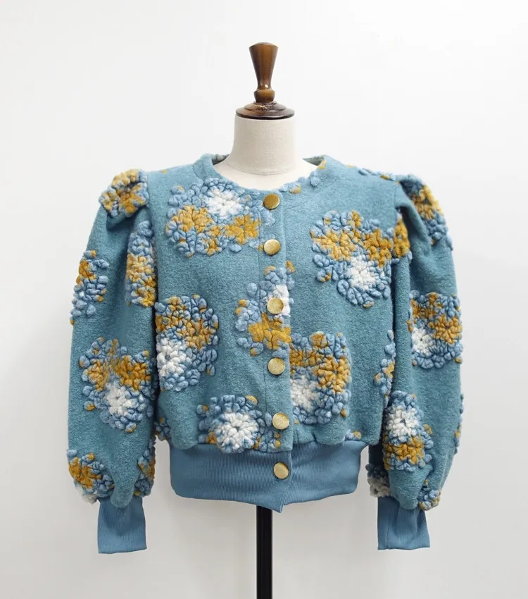 2022 Winter Fashion Women's Round Neck Retro Three-dimensional Flower Single-breasted Lantern Sleeve Waist Short Coat