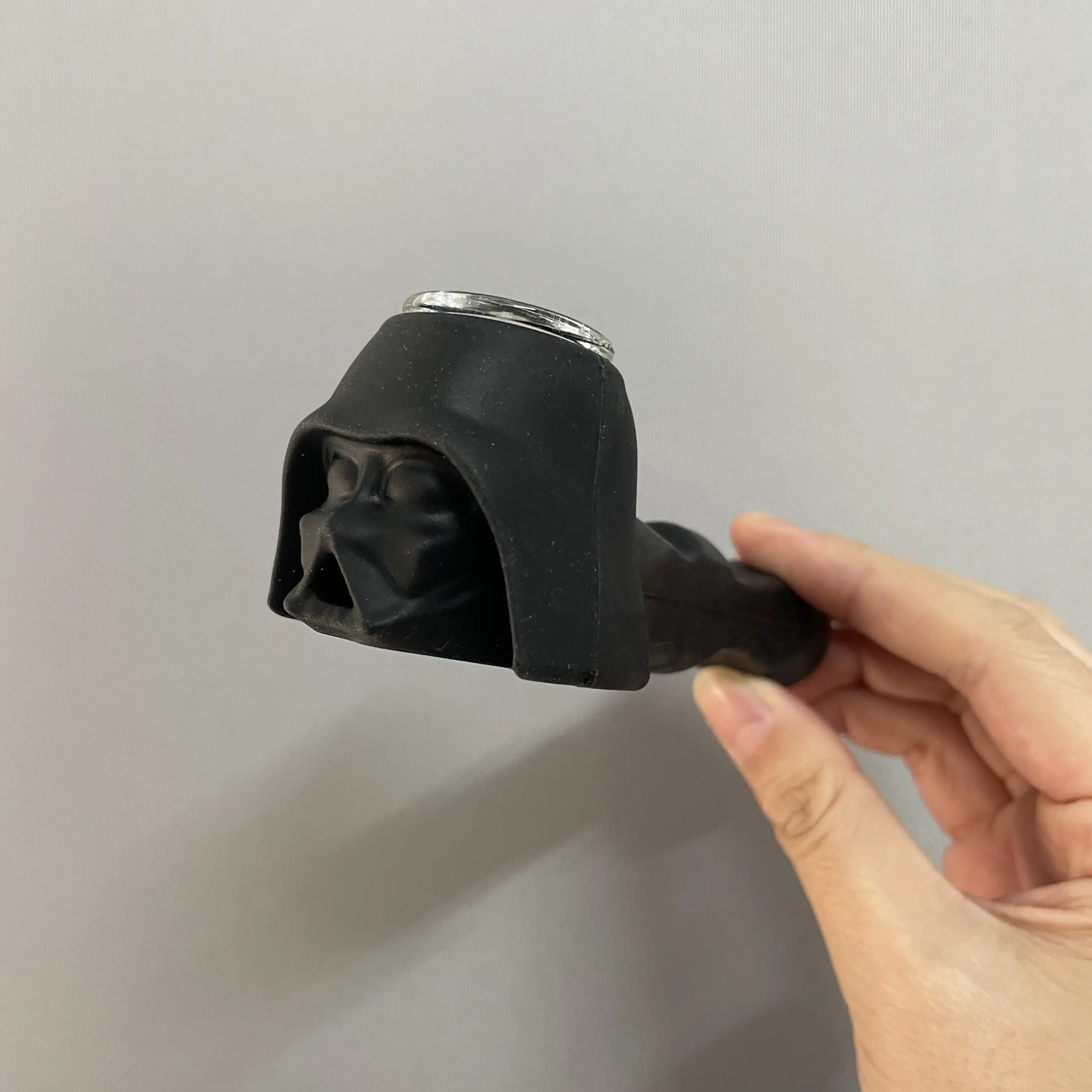 

Solid Black Smoking Pipe Vader Pipe Cheap Wholesale Pipe 5 Inch