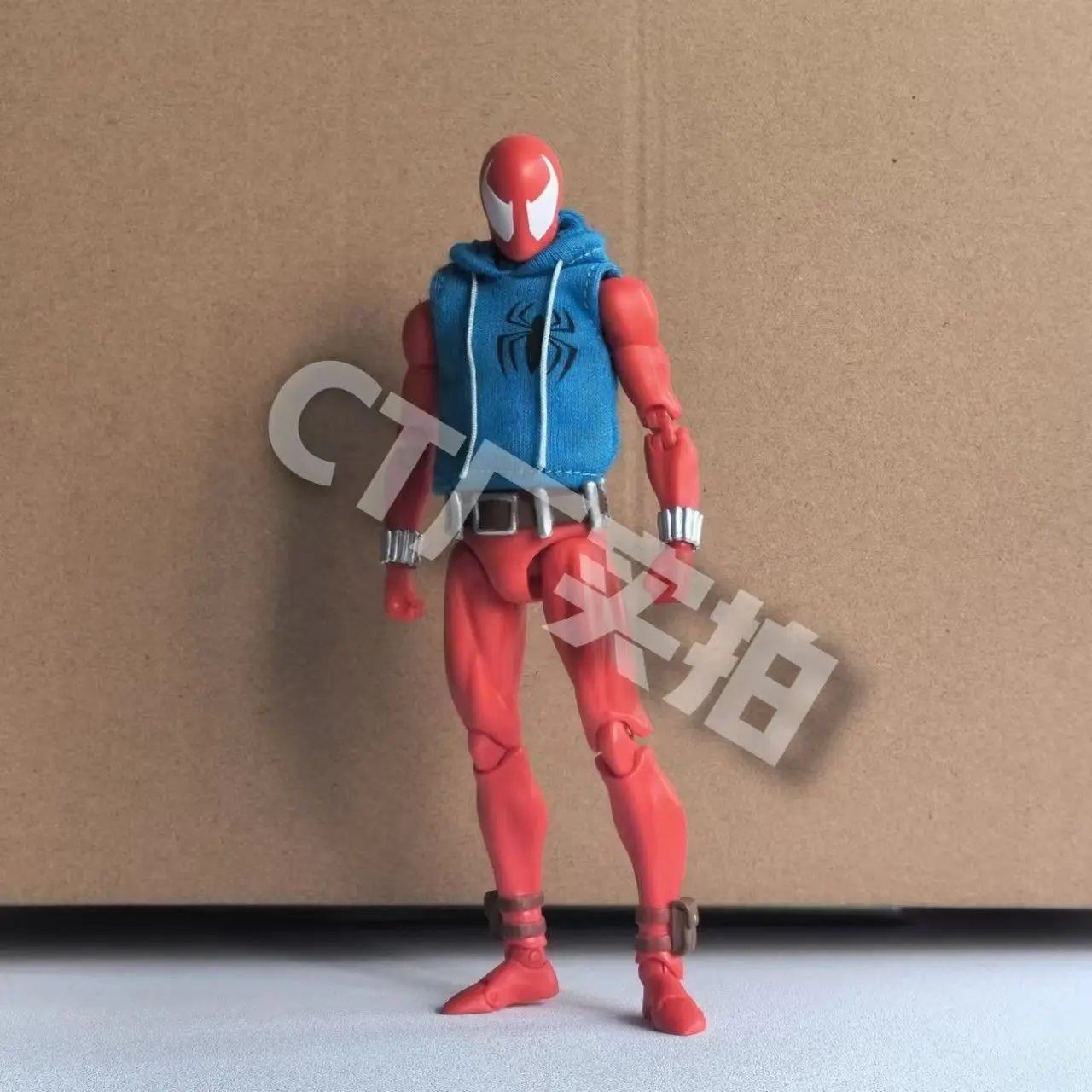 Фото Фигурка Ct Toys Scarlet Spider Mafex 186, фигурки Бен Рейли, версия комиксов. Аниме-коллекция Человека-паука, модель Ko, игрушка на заказ, подарок №5
