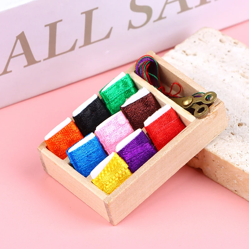 

1/12 Dollhouse Miniature Sewing Box Mini Thread Scissors Ruler Toy for Doll House Accessories Decoration