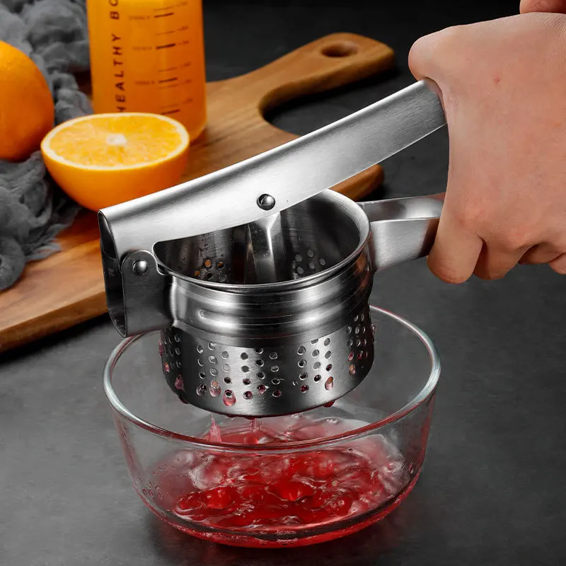 

Portable Juicer Stainless Steel Lemon Grape Watermelon Baby Vegetable Juicer Bar and Kitchen Tools