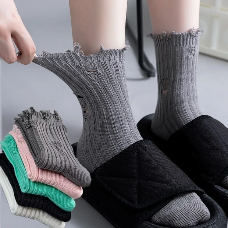

Personality Soild Color Hole Socks Y2K Hip-Hop Skateboard Cotton Socks Middle Tube Harajuku Street Broken Beggar Sock for Unisex