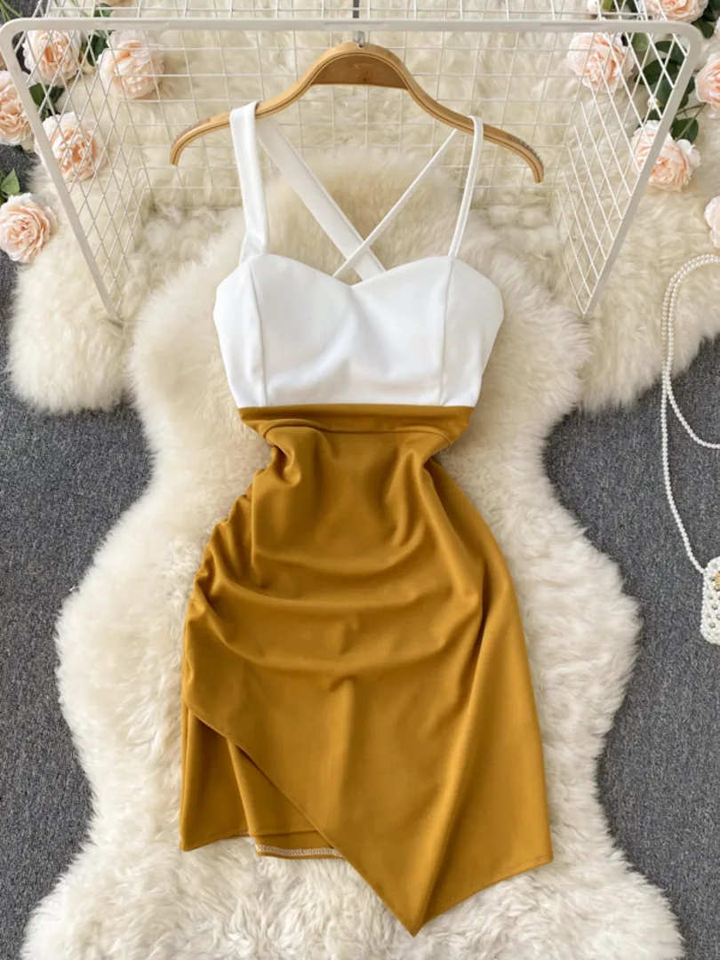 

Женское мини-платье на бретелях-спагетти, с открытой спиной