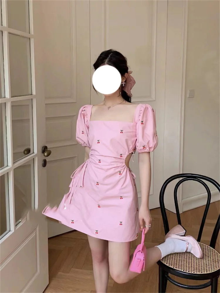 

Новинка 2022, тонкое французское платье с розовой талией, летнее повседневное короткое платье для девочек, платье с завязкой на талии в виде в...