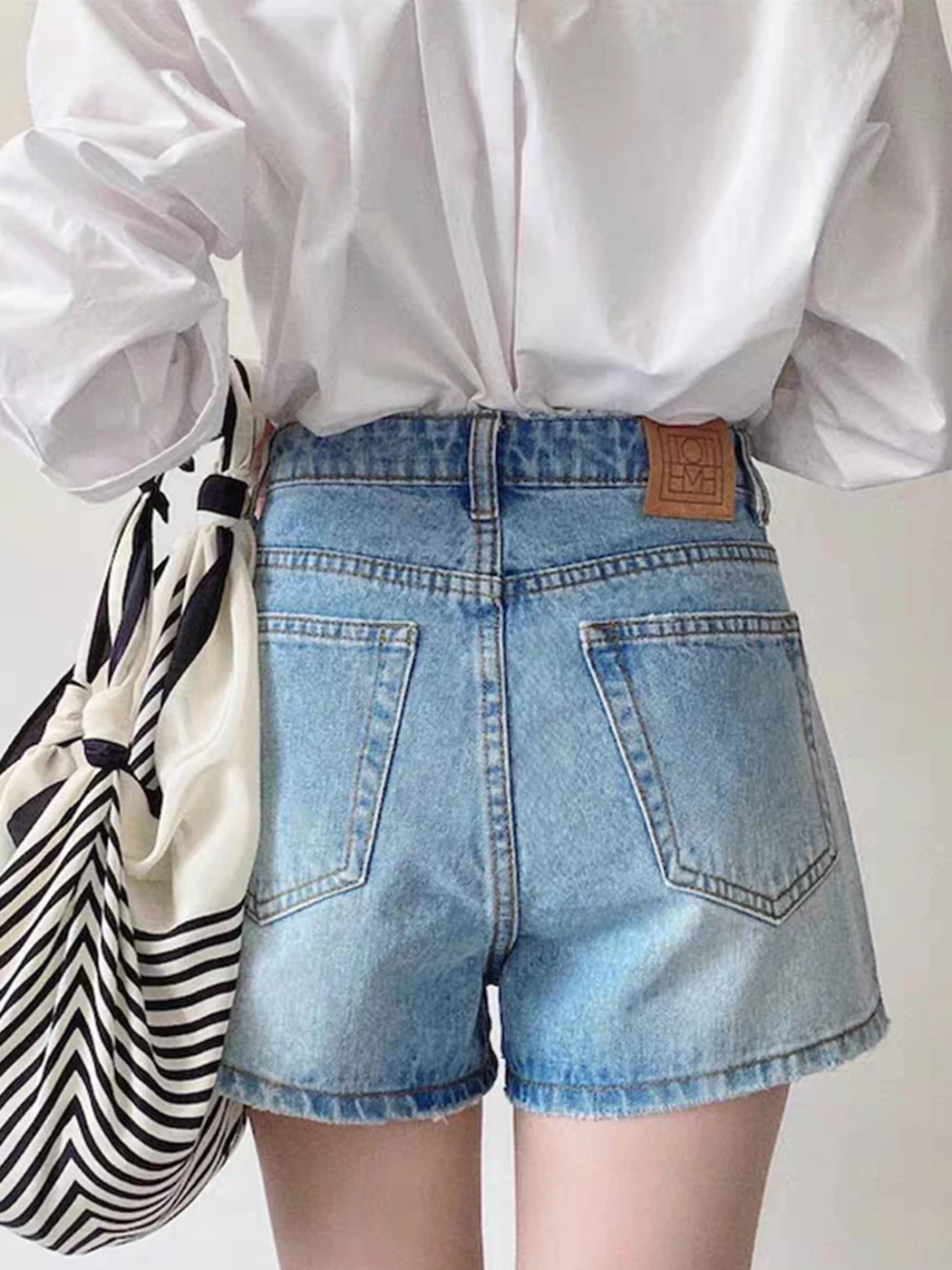 Back Appliques Shorts Woman 2022 Summer High Waist Pockets Designer Style Short Pant Femme Casual Vintage Classic Denim Pants