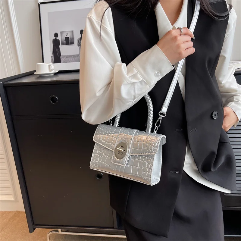 2023 New PU Crocodile Pattern One Shoulder Small Square Bag Feminine Temperament Portable Cross-body Female Bag Luxury Handbag