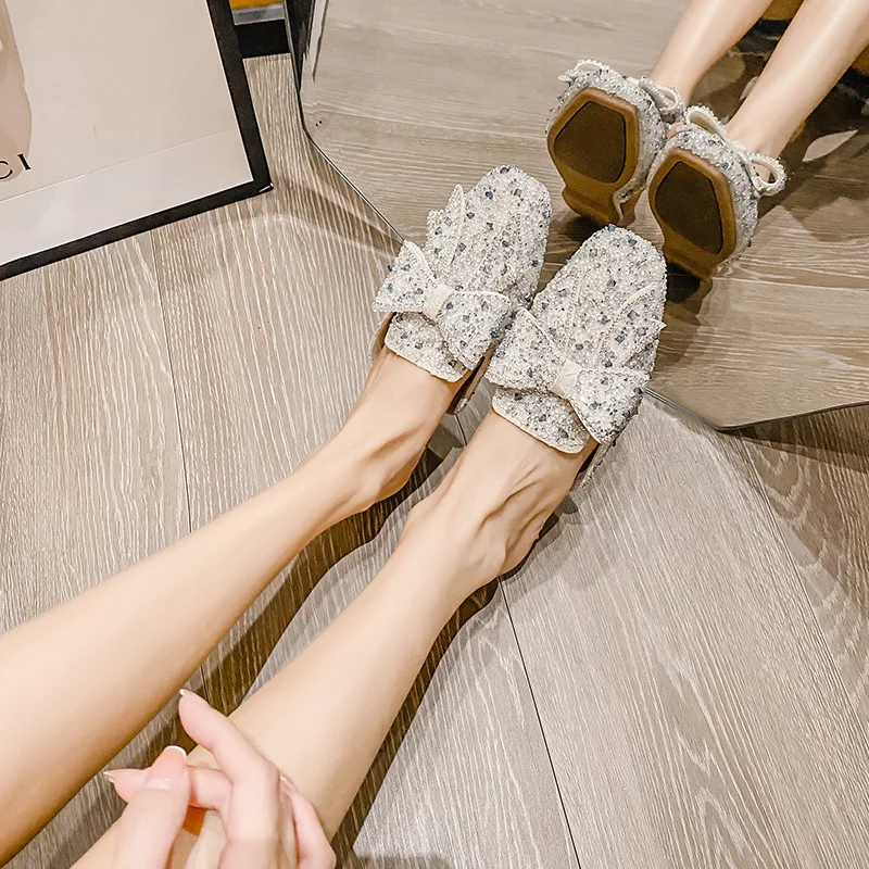 Fashion Half Slippers for Women Wearing Bow Shaped Rhinestone Slides Sandals Summer Outings Flat Soled Mules Shoes Ladies Shoes