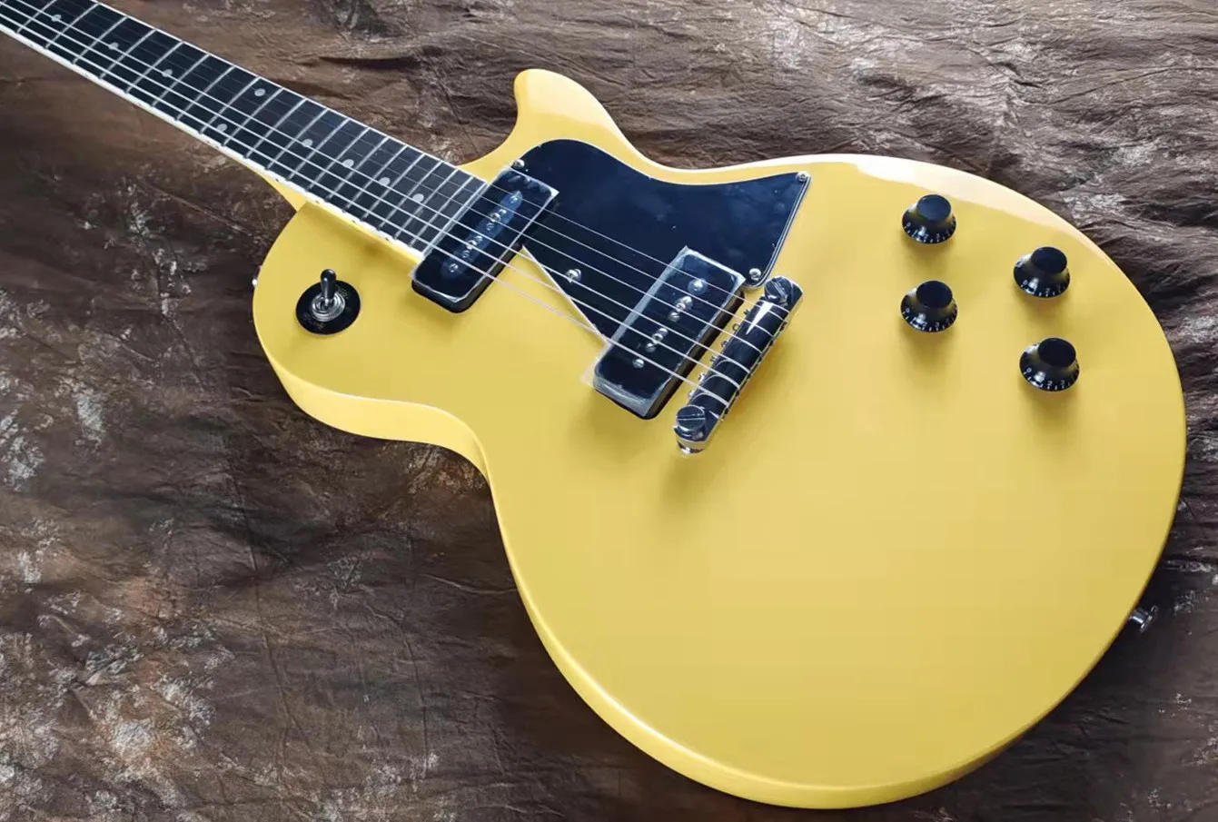 

High-quality yellow guitar, electric guitar Original original series Special, guitars sold in stock, free shipping