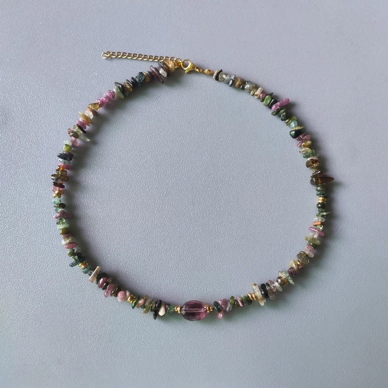 

Винтажный Модный Цветной Турмалин нерегулярный дробленый камень чокер ручной работы фиолетовый кристалл кулон для банквечерние очаровате...