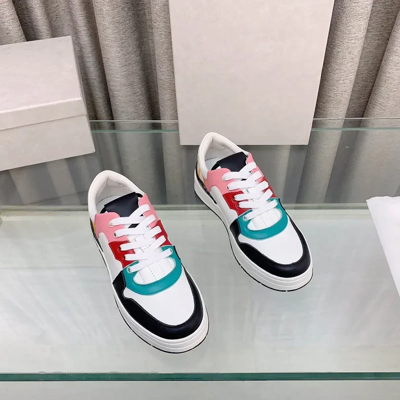 Женские кроссовки из натуральной кожи с круглым носком Размеры 35-40