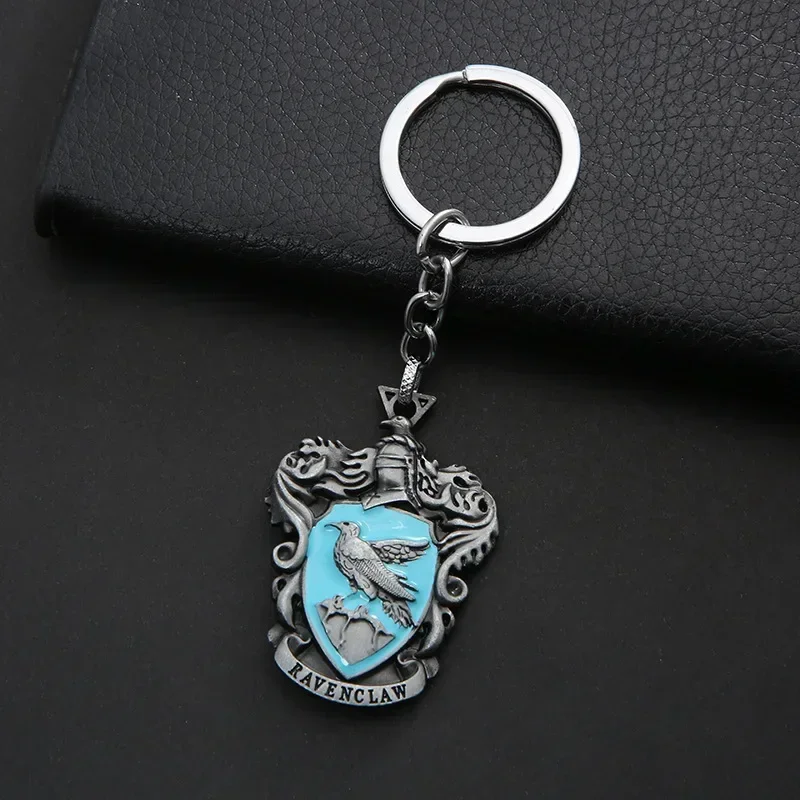Harries Potter Keychain Hogwarts Slytherin Gryffindor Badge Movie Peripherals Cosplay Accessories Backpack Charms Kids Gift Toys