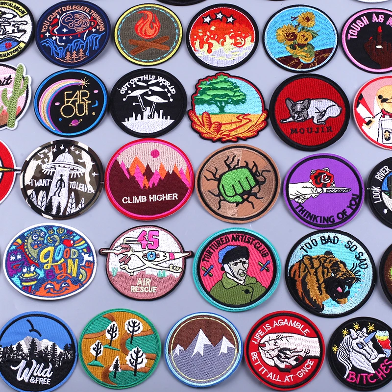 

Cartoon Embroidered Patches for Clothing Thermoadhesive Patches Anime Patches Badges Flex Fusible Transfer Appliques for Dresses