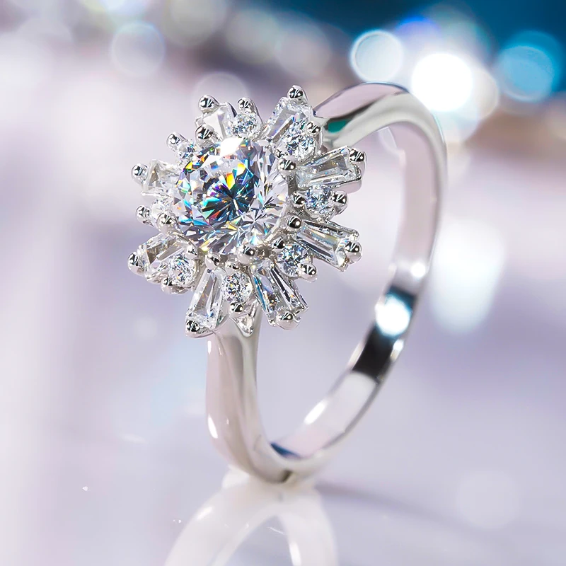 

Женское кольцо с муассанитом, серебро пробы, с платиновым покрытием