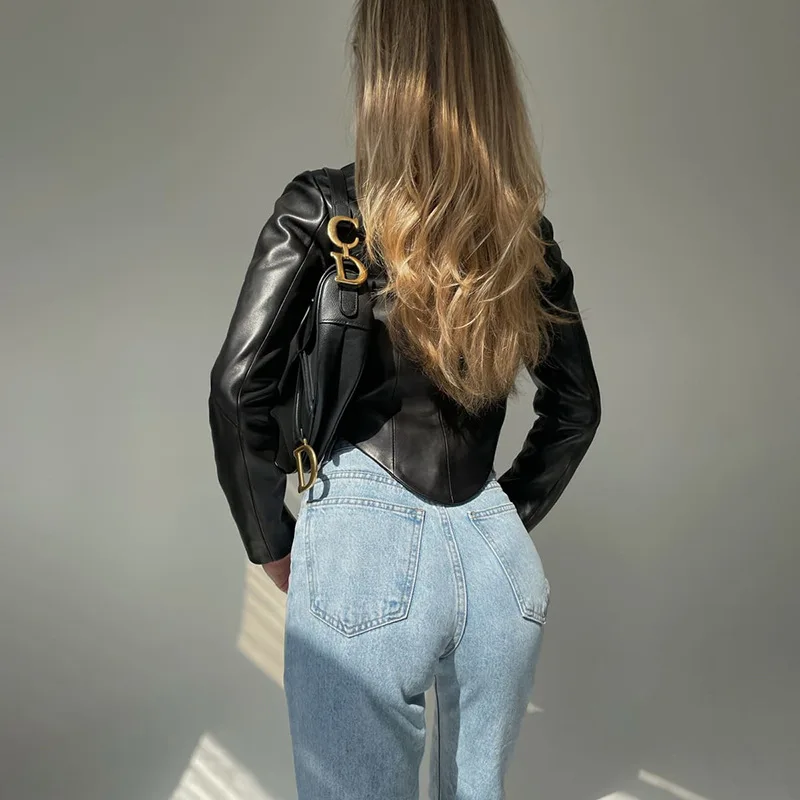 PU Leather Single-breasted Temperament Short Top 2022 Winter Fashion Trend Women's New Long-sleeved Suit Collar Slim Cardigan