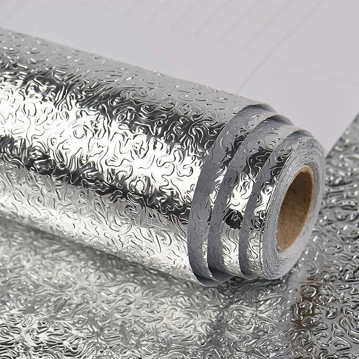 

Самоклеящиеся обои Wokhome из алюминиевой фольги серебристого цвета