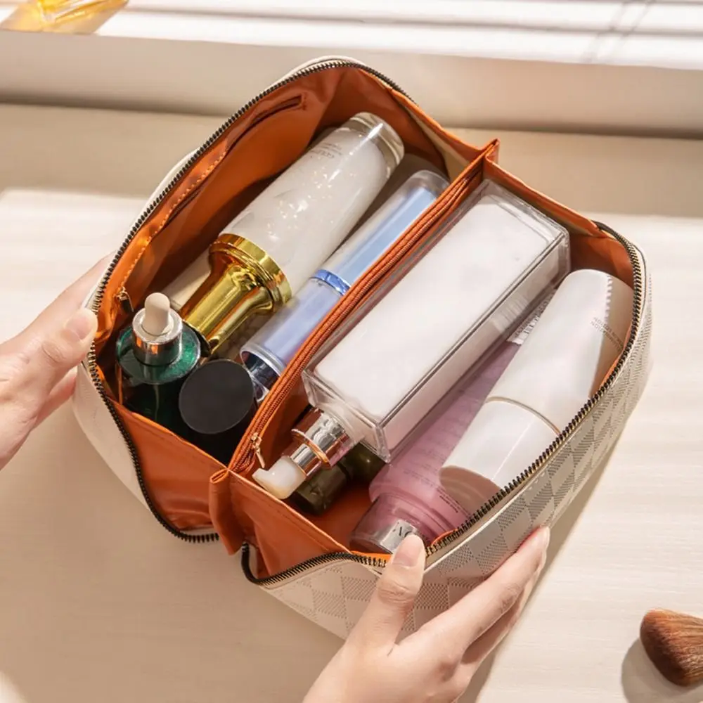 

PU Leather Large Capacity Checkerboard Pattern Square Bag Makeup Bags Cosmetic Cases Storage Toiletry Bag Cosmetic Bag