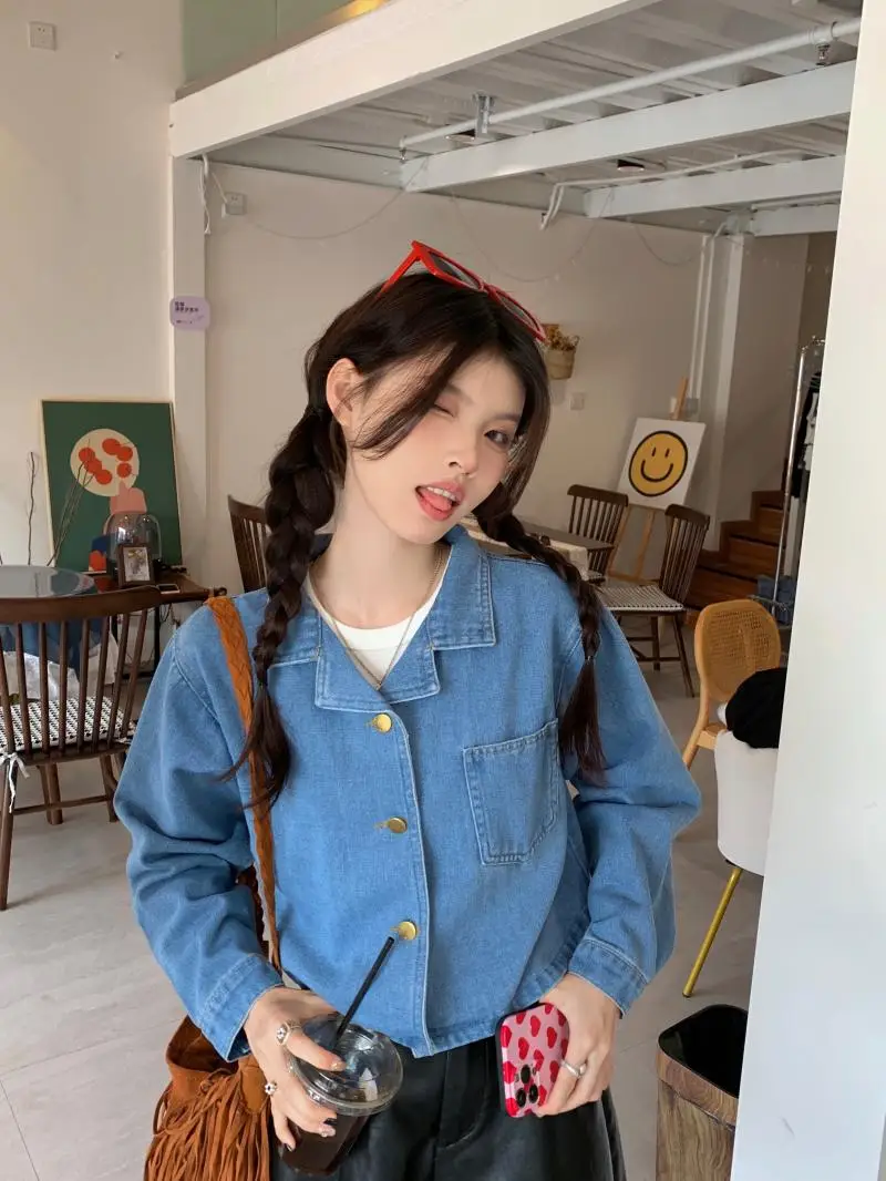 

Женская джинсовая куртка с длинным рукавом, свободного покроя