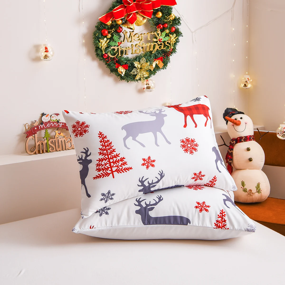 

Christmas Pillowcases Cartoon Deer Pillowcases Shabby Chic Design Cute Pillow Shams 2 Pack