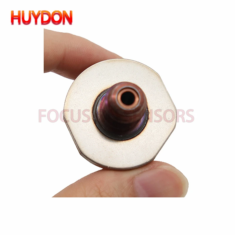 Датчик давления топливной рейки 55PP03-01 для Ford Focus Mondeo Transit 55PP0301 85PP03-03 8200379933 8200584034