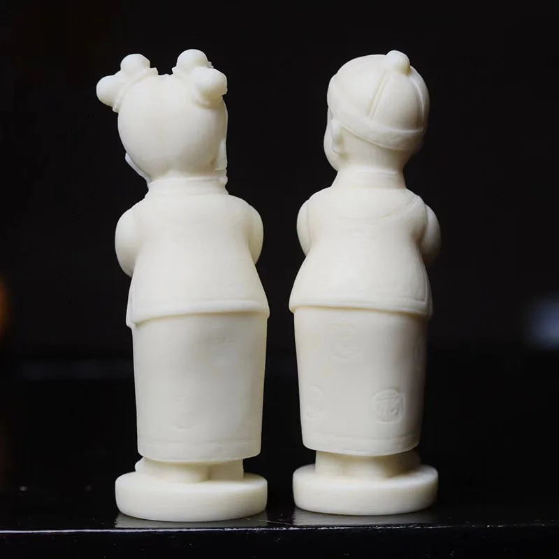 Украшение цвета слоновой кости для мальчиков и девочек Золотая статуя