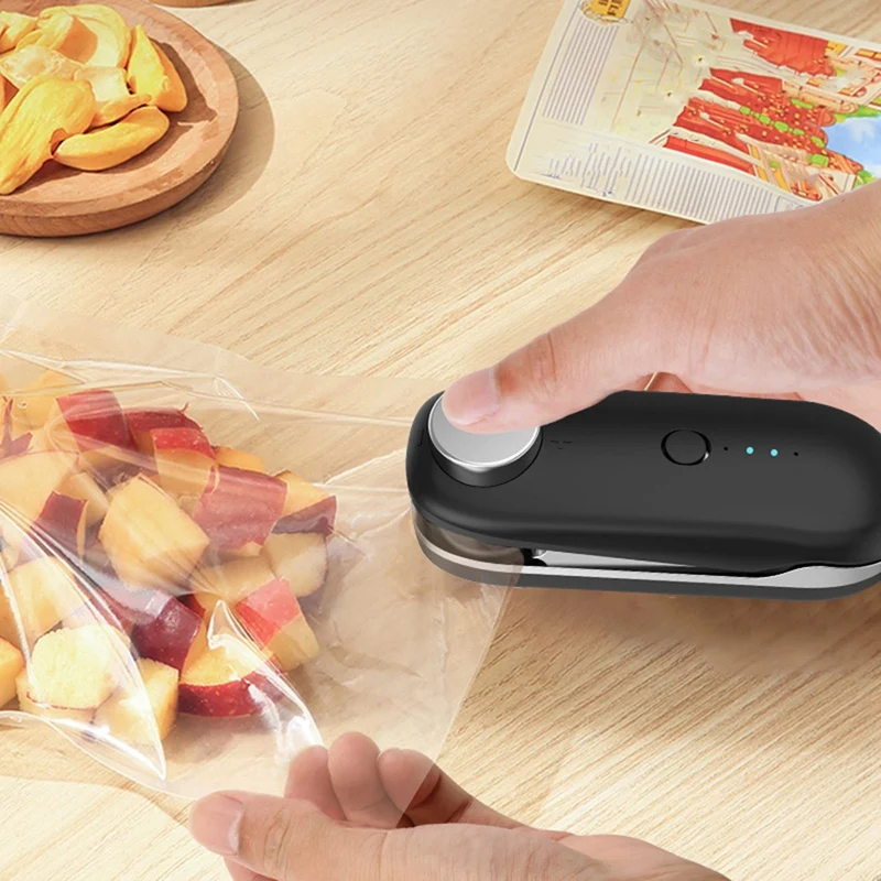 

Mini Bag Sealer, Handheld Heat Sealer Portable Bag Sealer USB Rechargeable Travel For Kitchen Food Snack