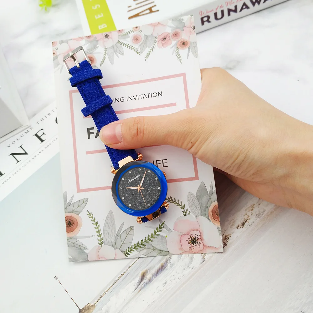 

Женские кварцевые часы со стразами Starry sky