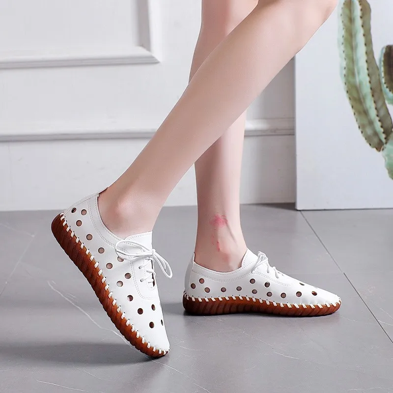 

Women's Flats Summer Retro Genuine Leather Hollow Soft Oxford Mom Casual Shoes Flower Pattern Breathable Loafers Zapatos Mujer