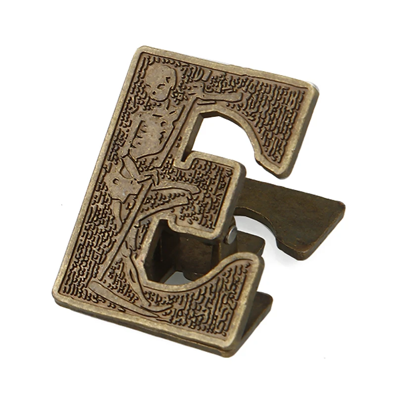 

Металлические зажимы с английским алфавитом